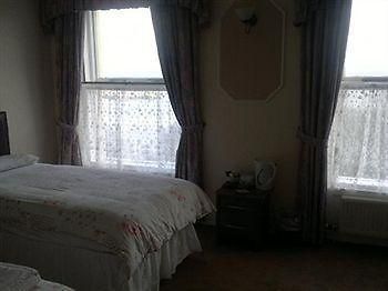 Pickwick Inn Scarborough Buitenkant foto